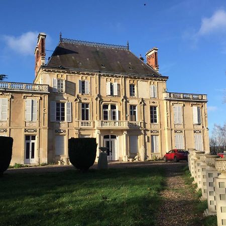 Chateau Nevers Bed & Breakfast Varennes-Vauzelles Exterior foto