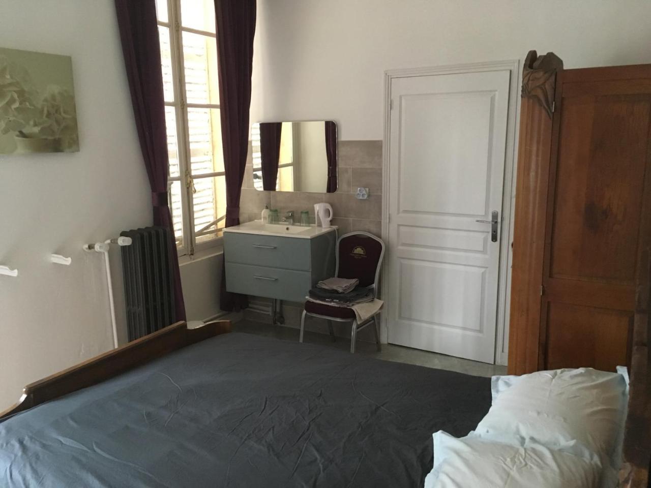 Chateau Nevers Bed & Breakfast Varennes-Vauzelles Cameră foto