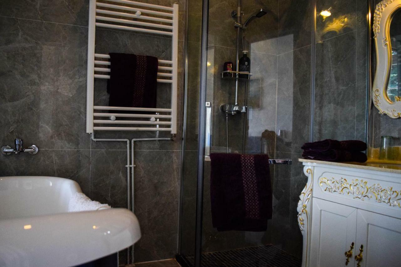 Chateau Nevers Bed & Breakfast Varennes-Vauzelles Exterior foto